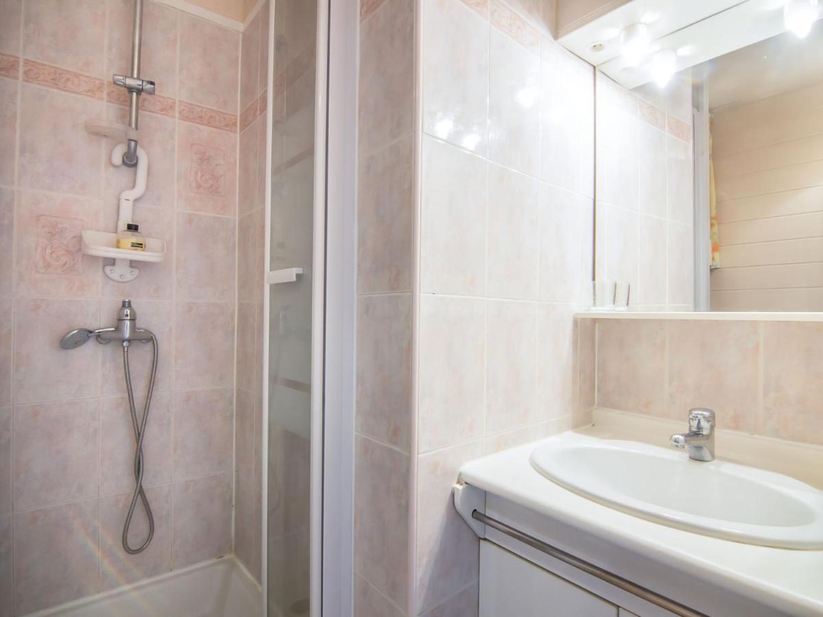 Apartment Les Sables D'Or-8 By Interhome Le Grau-du-Roi Bagian luar foto
